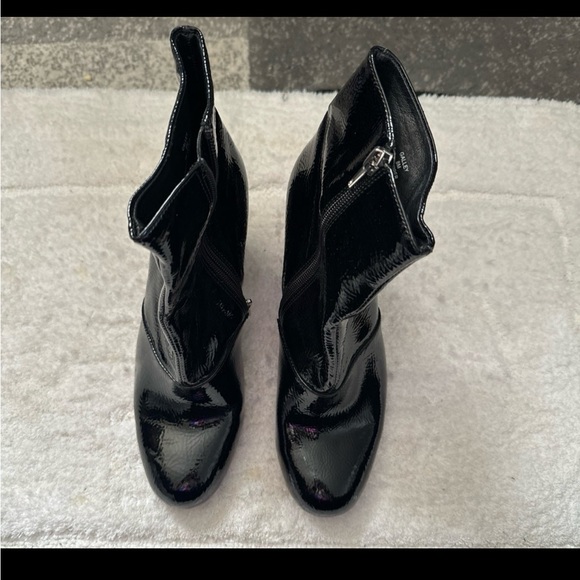 Steve Madden Galley Black Patent Studded Heel Boots Size 8M Brand New NWT Zipper - Picture 5 of 8